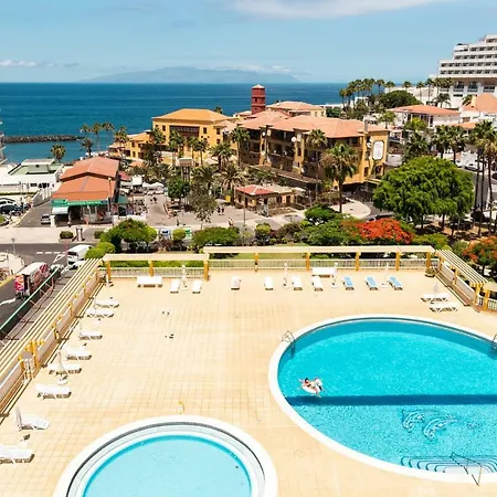 Homeforguest Beach Apt With Sea View & Pool, 50 Steps To The Sea Апартаменты *